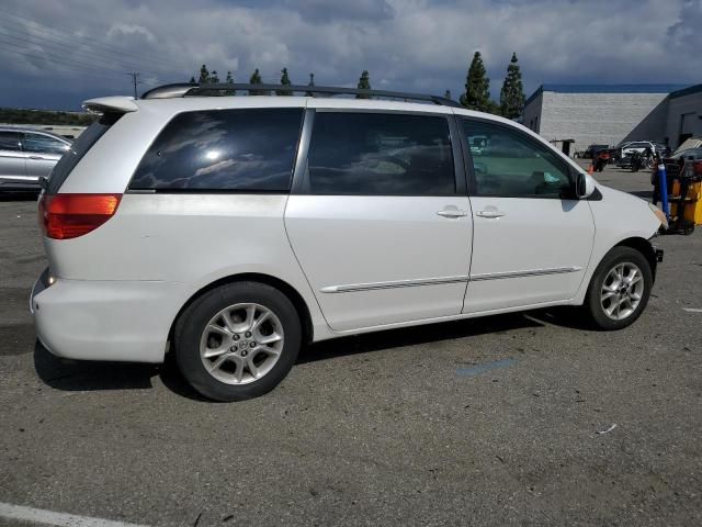 2004 Toyota Sienna XLE