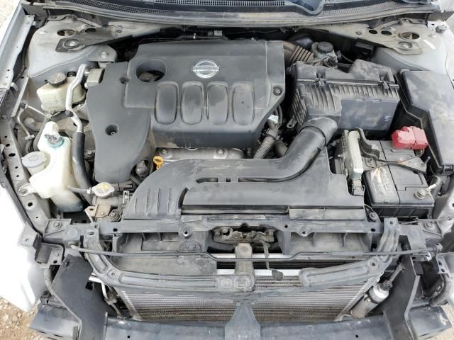 2011 Nissan Altima Base