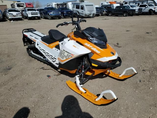 2017 Skidoo Snowmobile