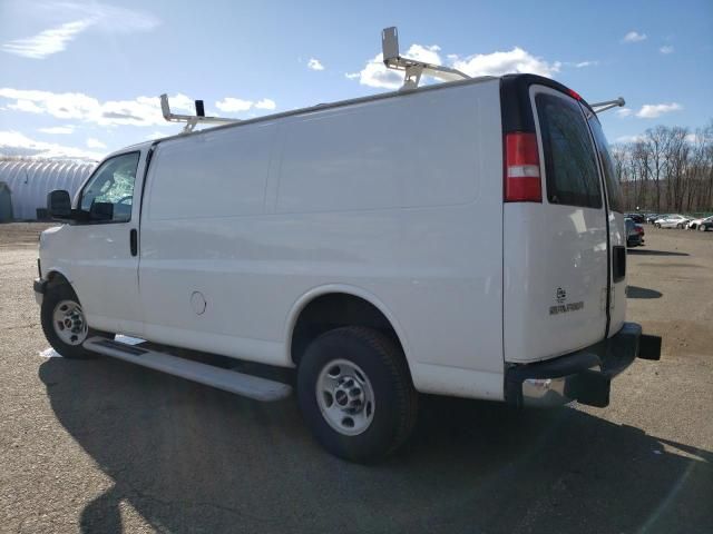 2017 GMC Savana G2500