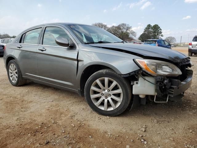 2012 Chrysler 200 Touring