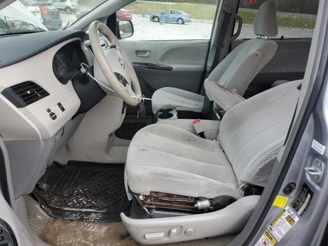 2012 Toyota Sienna LE