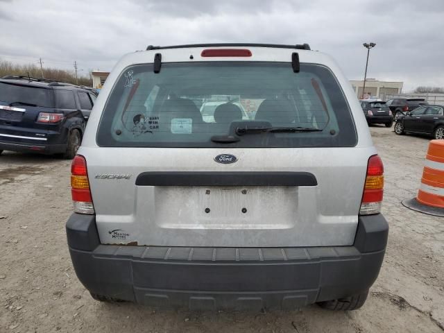 2005 Ford Escape XLS