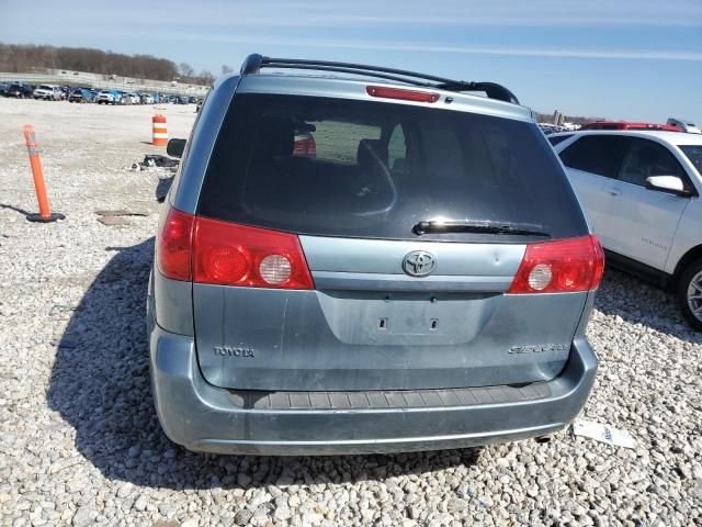 2008 Toyota Sienna CE