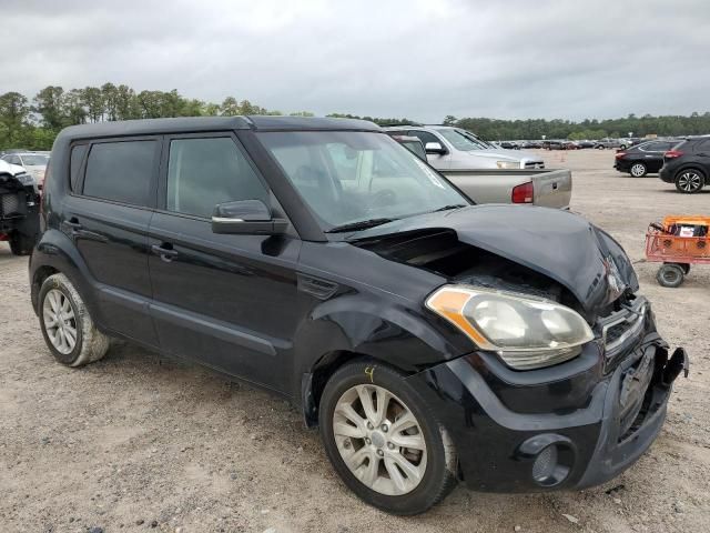 2013 KIA Soul +