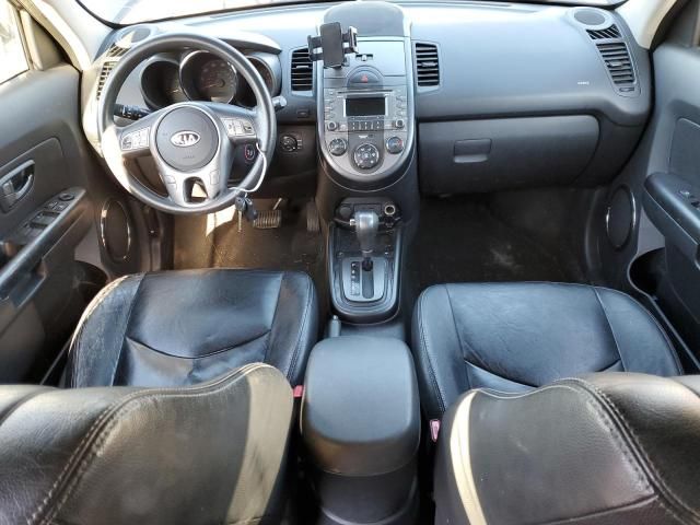 2010 KIA Soul +