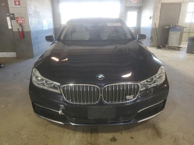 2016 BMW 750 XI