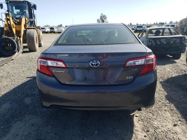 2014 Toyota Camry Hybrid