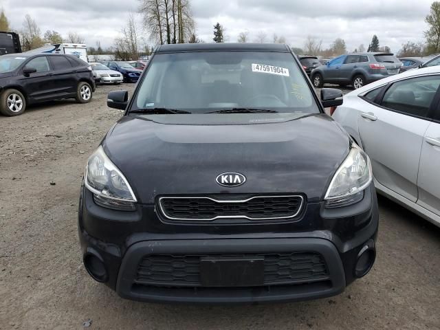 2013 KIA Soul +