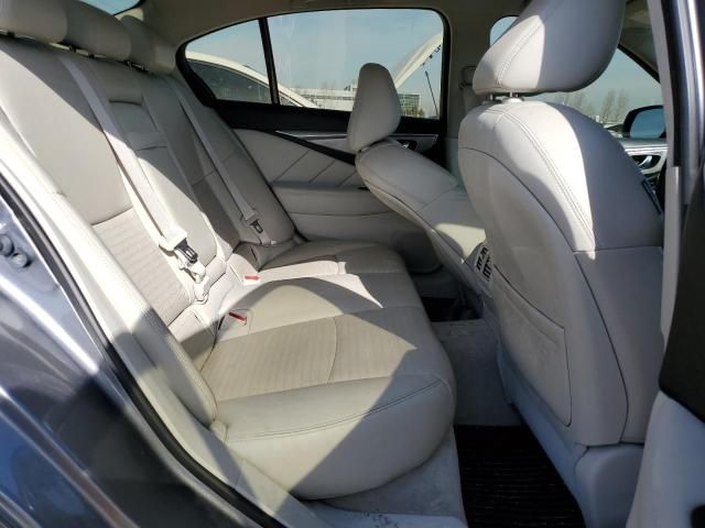 2014 Infiniti Q50 Base