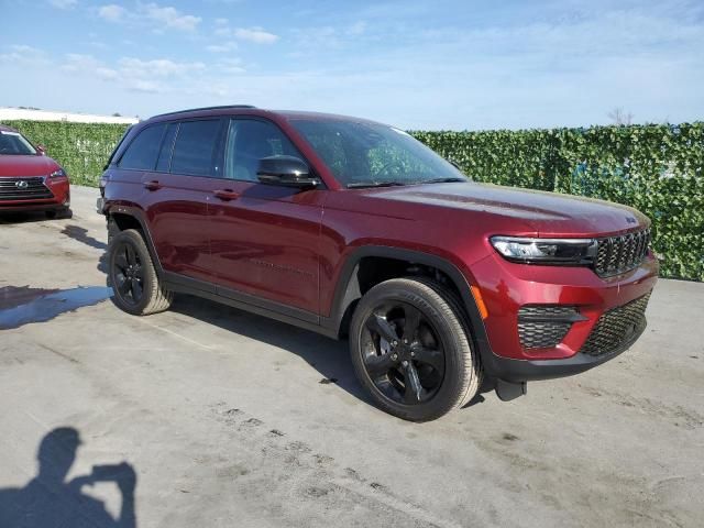 2023 Jeep Grand Cherokee Laredo