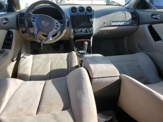 2010 Nissan Altima Base