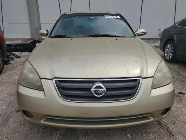 2002 Nissan Altima Base