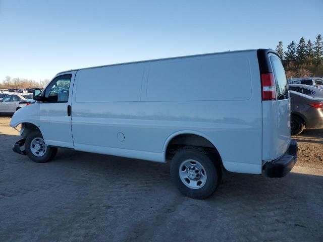 2021 Chevrolet Express G2500