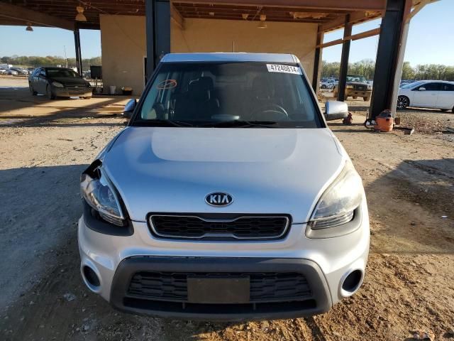 2013 KIA Soul +