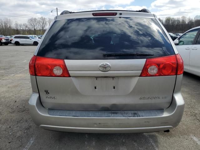 2009 Toyota Sienna CE