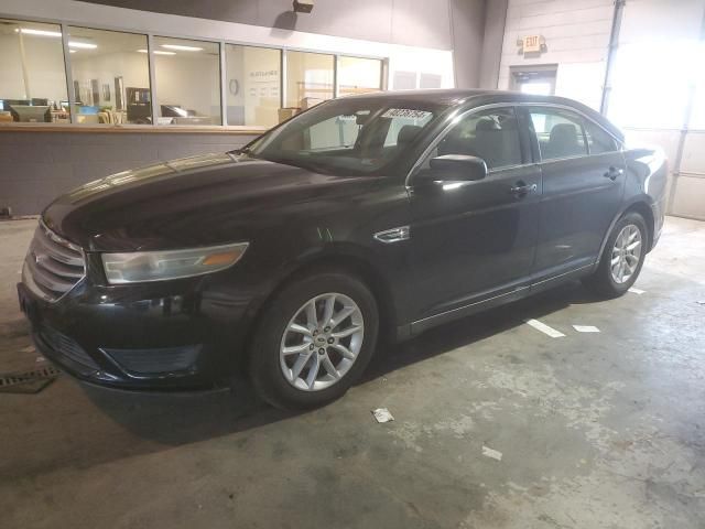 2013 Ford Taurus SE