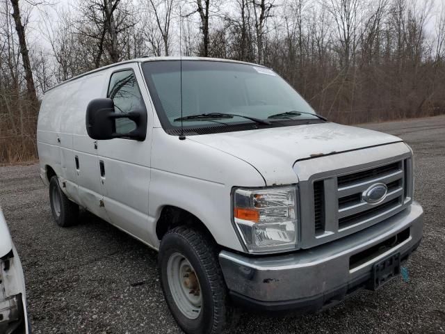 2013 Ford Econoline E350 Super Duty Van