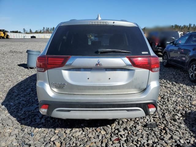 2020 Mitsubishi Outlander SE