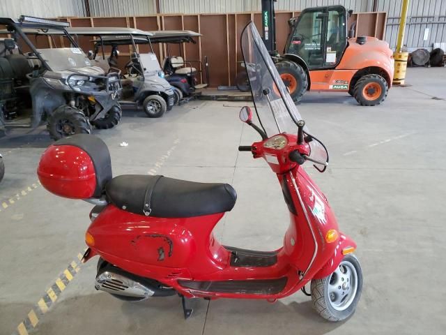 2002 Vespa C161C