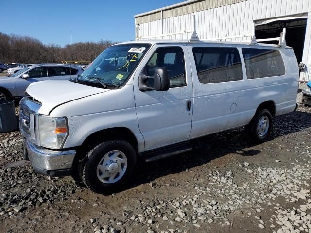 2014 Ford Econoline E350 Super Duty Wagon