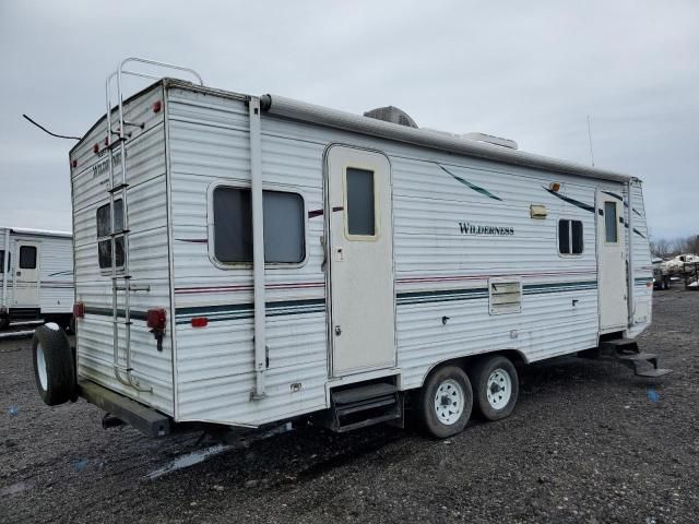 2001 Fleetwood Travel Trailer