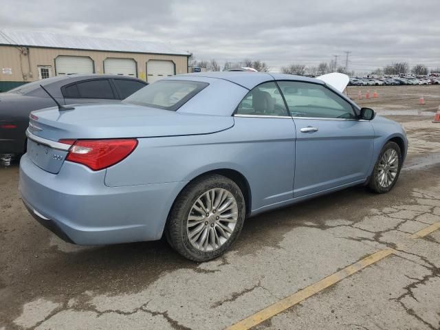 2012 Chrysler 200 Limited