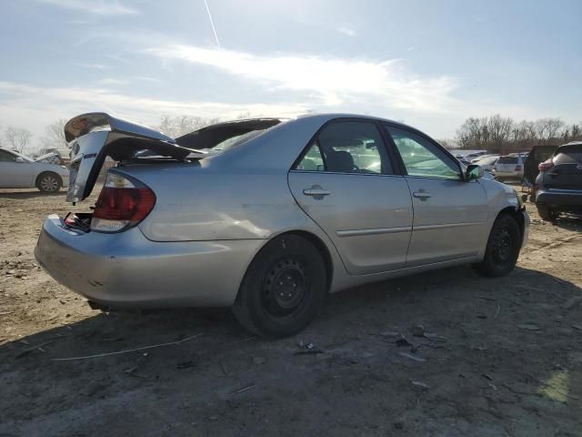 2005 Toyota Camry LE