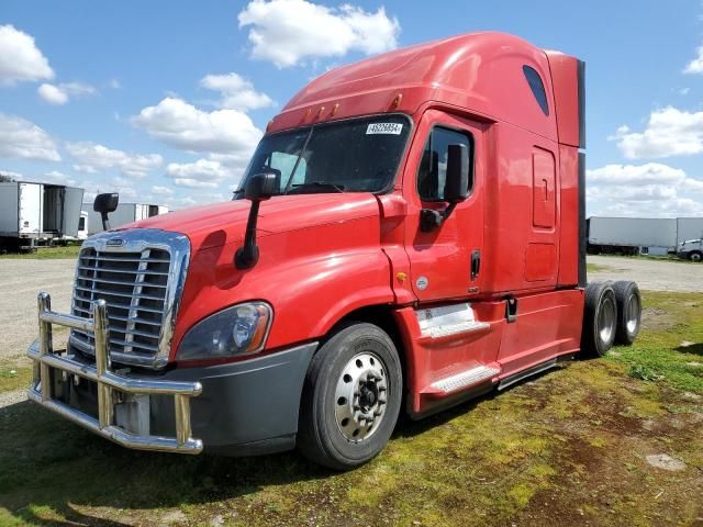 2016 Freightliner Cascadia 125