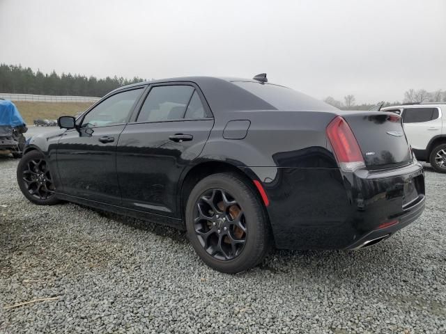 2019 Chrysler 300 Touring