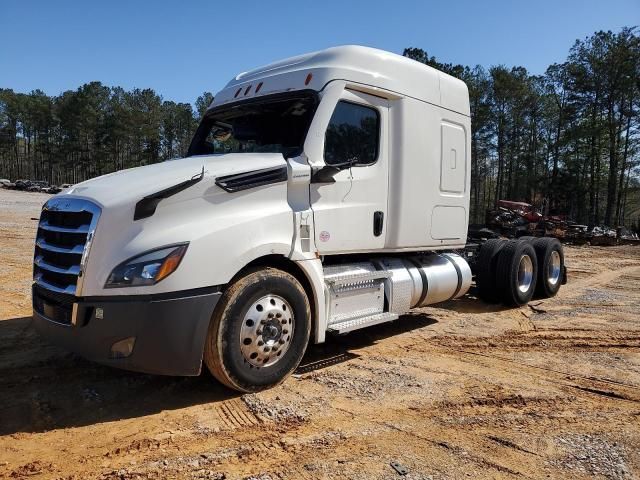 2023 Freightliner Cascadia 126