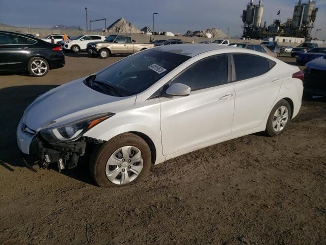 2016 Hyundai Elantra SE