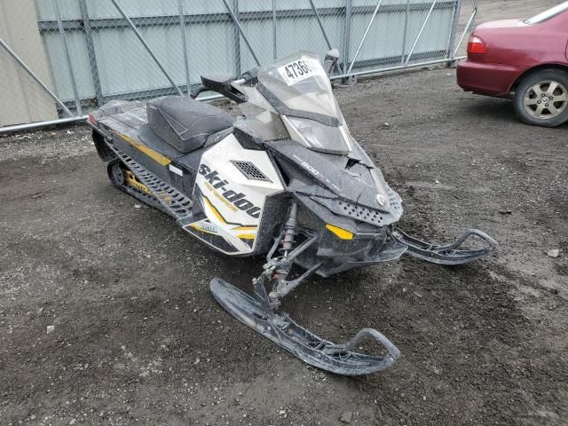 2012 Skidoo Renegade