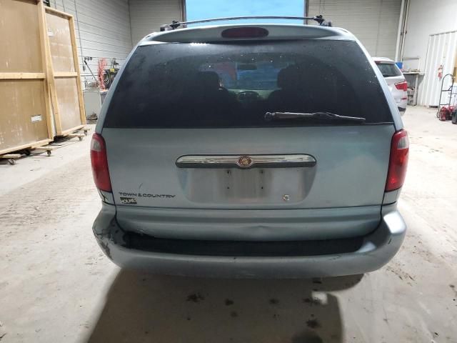 2006 Chrysler Town & Country