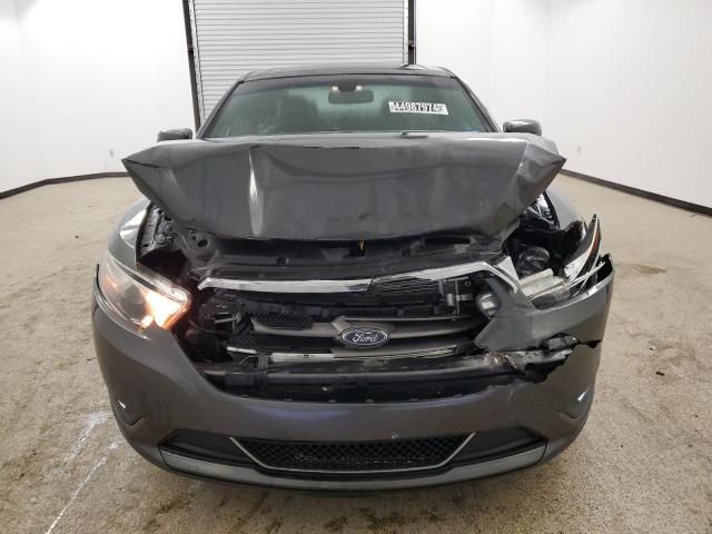 2018 Ford Taurus SEL