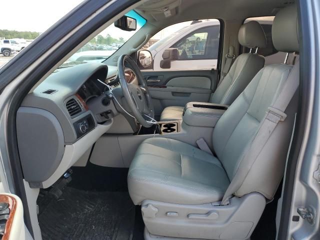 2013 GMC Yukon XL C1500 SLT