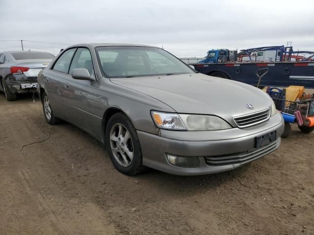 2000 Lexus ES 300