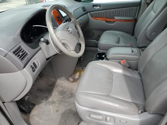 2008 Toyota Sienna XLE