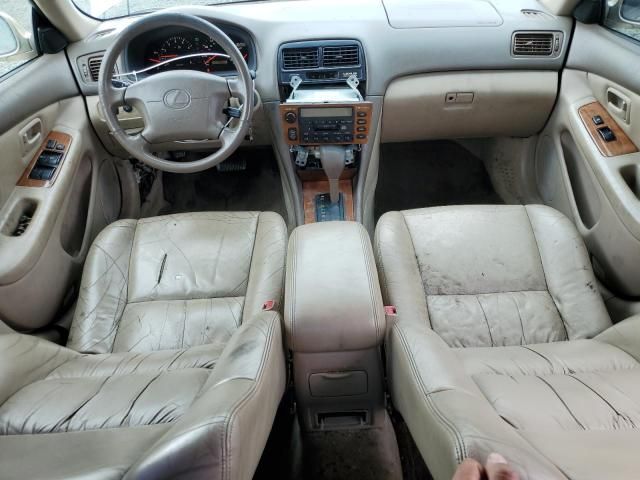 2000 Lexus ES 300