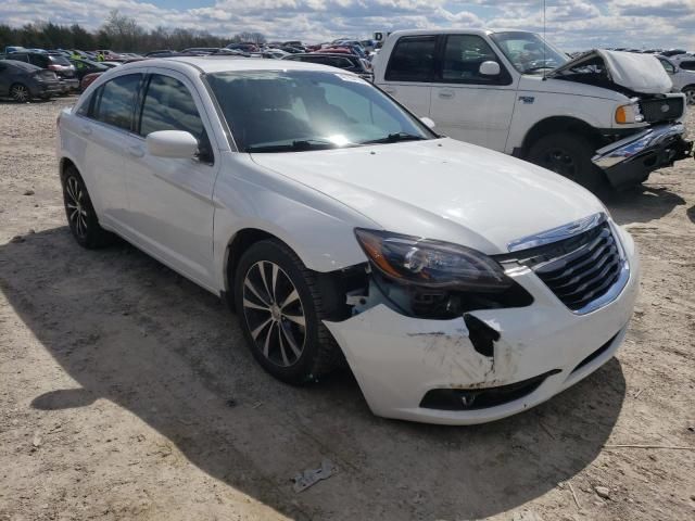 2014 Chrysler 200 Touring