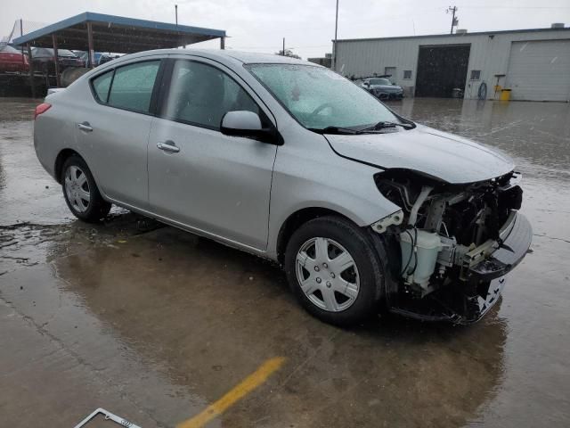 2014 Nissan Versa S