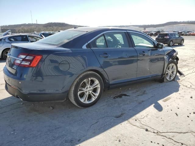 2016 Ford Taurus SEL