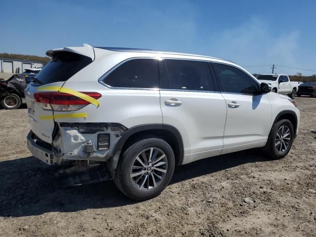 2018 Toyota Highlander SE