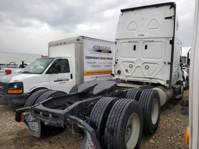 2023 Freightliner Cascadia 126