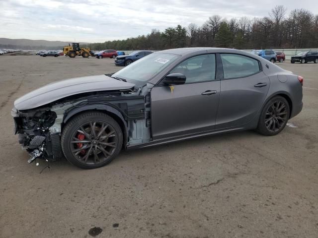 2022 Maserati Ghibli Modena