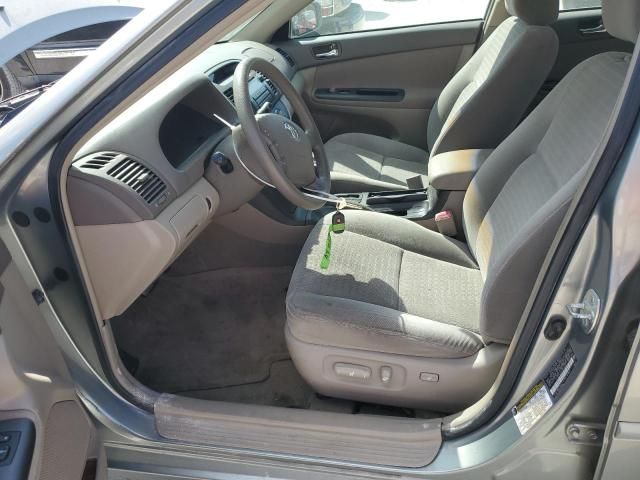 2005 Toyota Camry LE