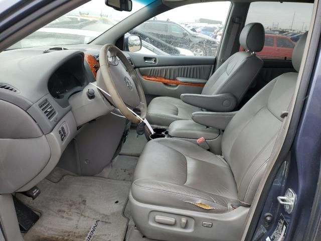 2008 Toyota Sienna XLE