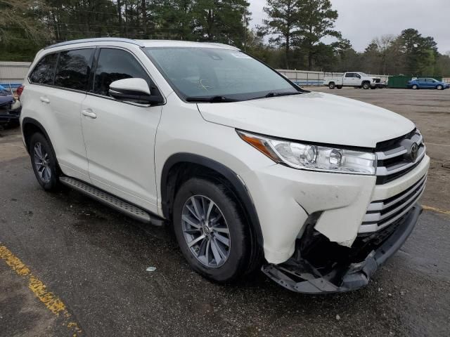 2018 Toyota Highlander SE