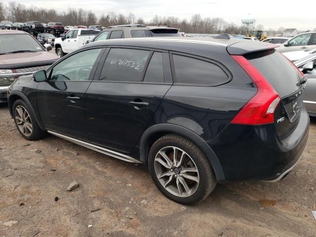 2015 Volvo V60 Cross Country Premier