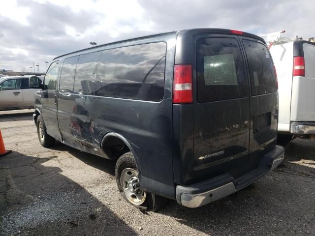 2017 Chevrolet Express G2500 LT